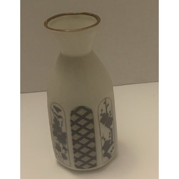 Japanese OTAGIRI ORIGINAL Wine Sake Set Jug (Flask) 4 Cups Four Seasons MIB - Picture 3 of 14